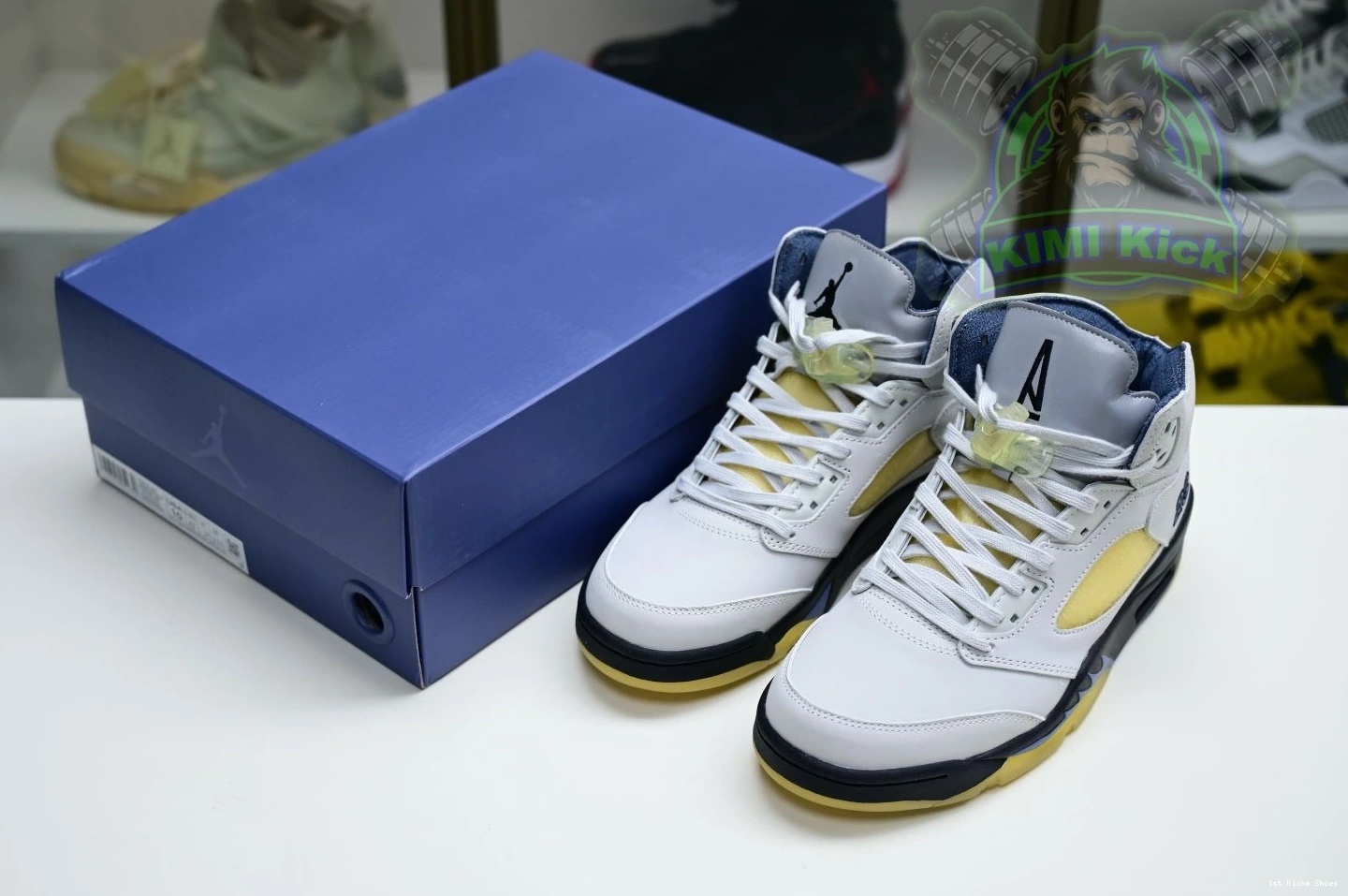 1st Kicks MANIÉRE StreetReady Air A MA x 1882 Kimikick Jordan 1204